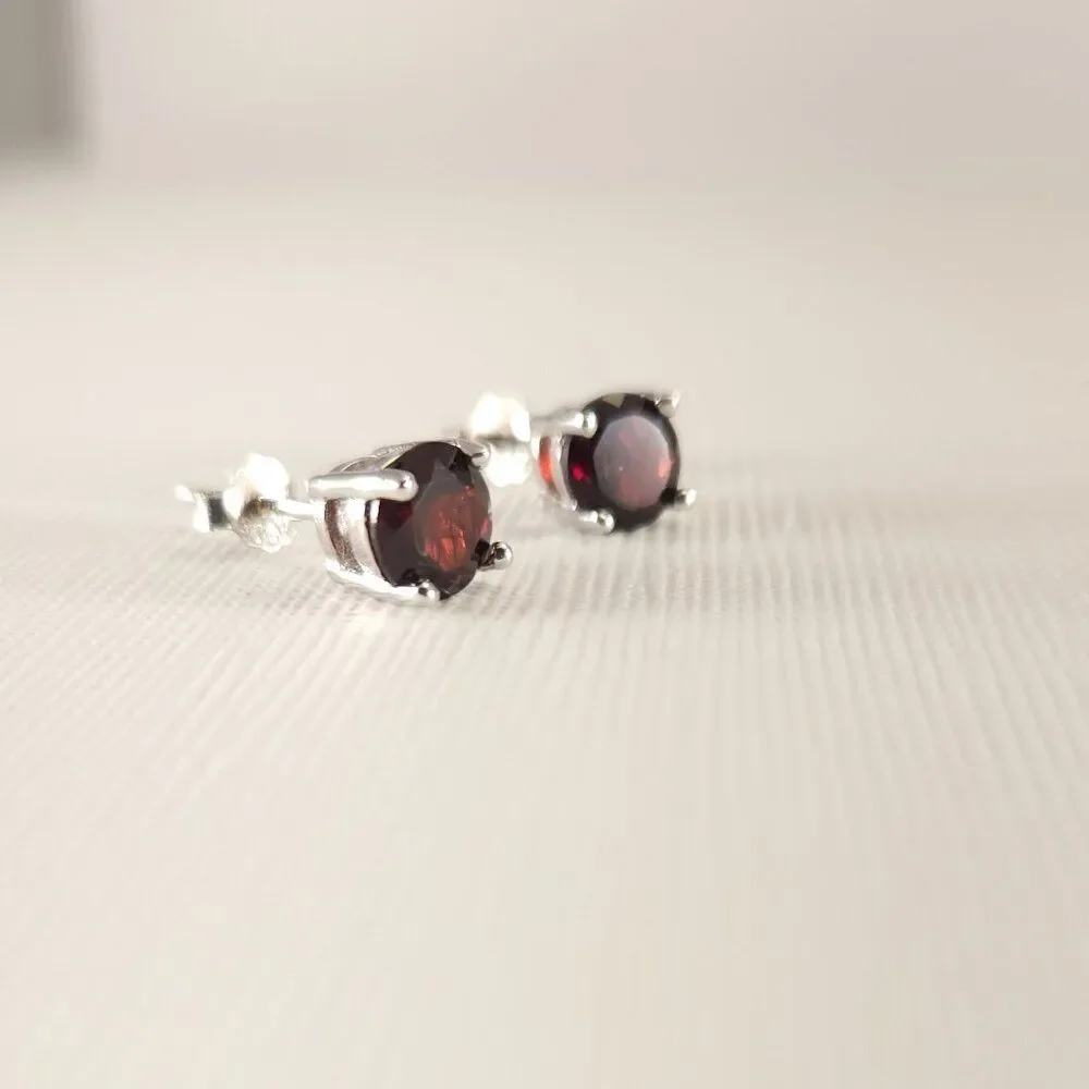 Garnet 6mm Round 2.9 cttw Post Earrings in Sterling Silver